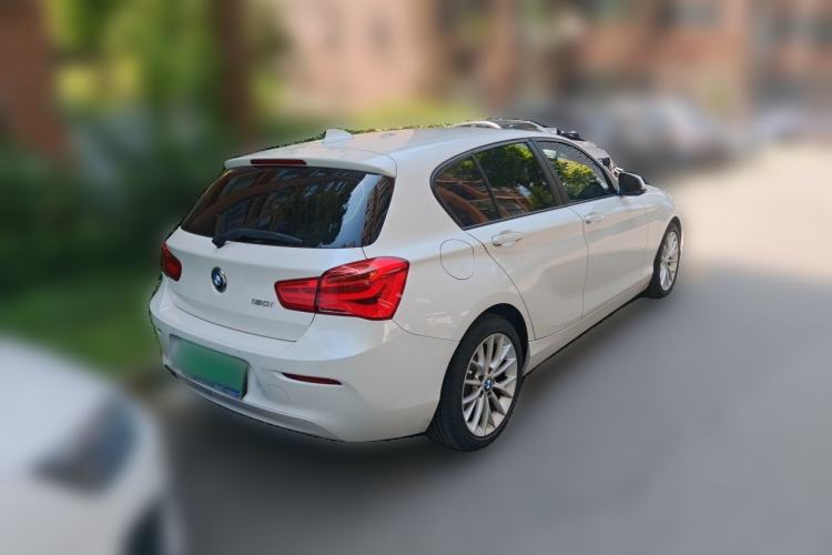 Used BMW 1 Series 2015 120i Leading Model Rear Right 45 Deg