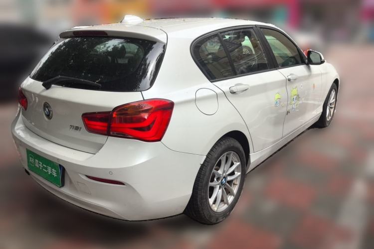 Used BMW 1 Series 2015 118i Leading Model Rear Right 45 Deg