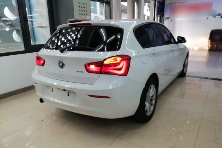 Used BMW 1 Series 2015 118i Leading Model Rear Right 45 Deg