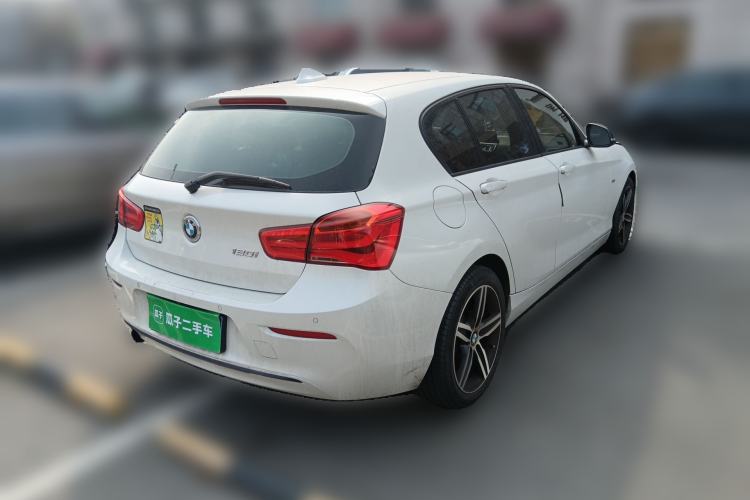 Used BMW 1 Series 2015 120i Sport Design Package Rear Right 45 Deg