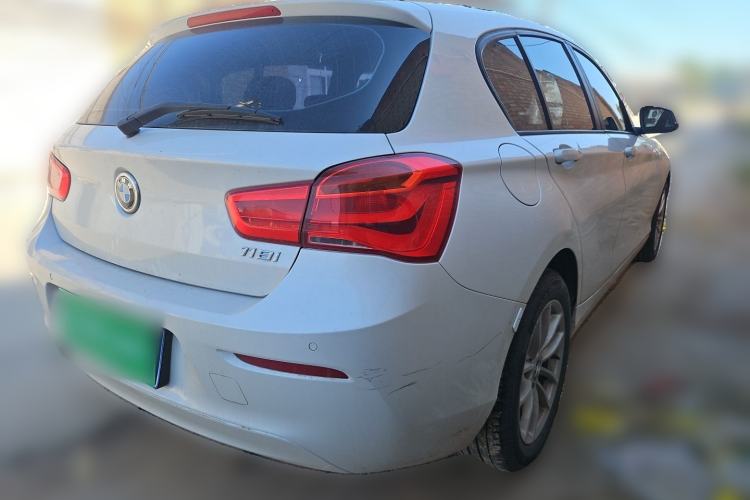 Used BMW 1 Series 2015 118i Leading Model Rear Right 45 Deg
