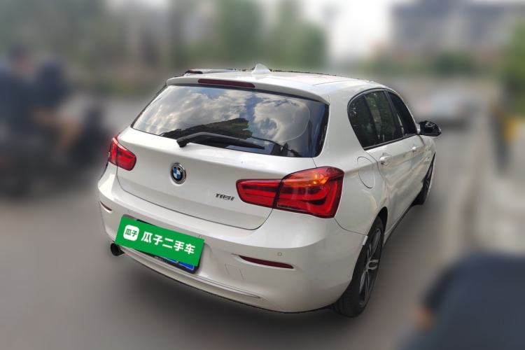 Used BMW 1 Series 2015 118i Leading Model Rear Right 45 Deg