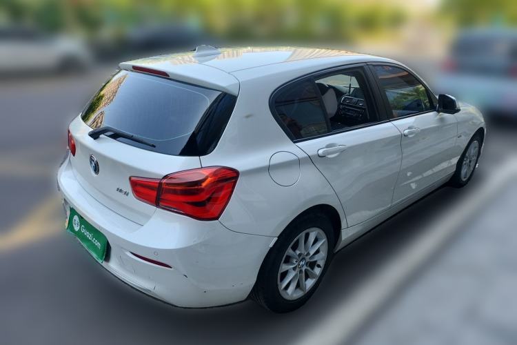 Used BMW 1 Series 2015 118i Urban Design Package Rear Right 45 Deg