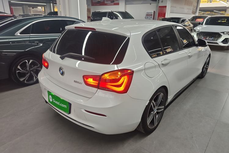 Used BMW 1 Series 2015 120i Sport Design Package Rear Right 45 Deg