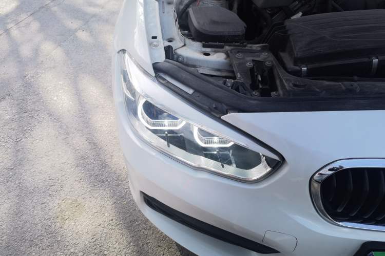 Used BMW 1 Series 2015 120i Leading Model Right Front Headlight