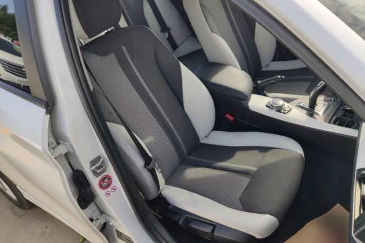 Used BMW 1 Series 2015 118i Urban Design Package Right Front Seat
