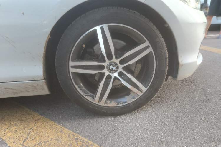 Used BMW 1 Series 2015 120i Sport Design Package Right Front Wheel Hub