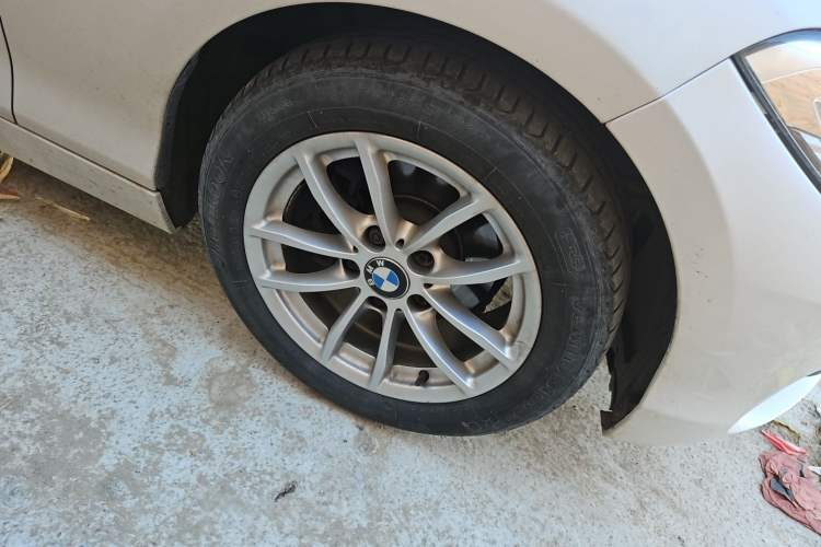Used BMW 1 Series 2015 118i Leading Model Right Front Wheel Hub