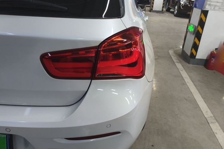 Used BMW 1 Series 2015 118i Urban Design Package Right Rear Taillight