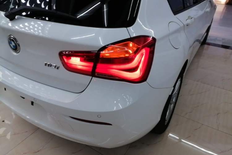 Used BMW 1 Series 2015 118i Leading Model Right Rear Taillight