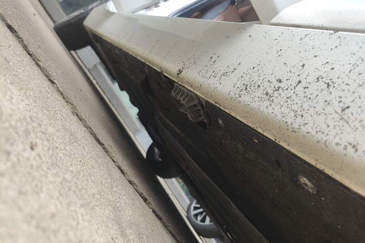 Used BMW 1 Series 2015 120i Sport Design Package Right Side Sill