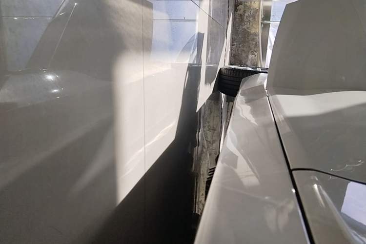 Used BMW 1 Series 2015 118i Leading Model Right Side Sill