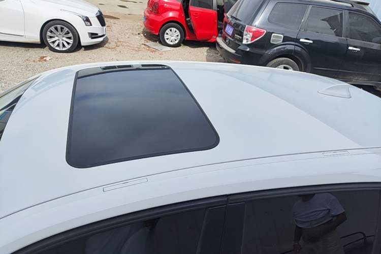 Used BMW 1 Series 2015 118i Urban Design Package Roof