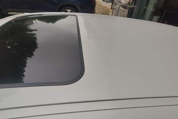 Used BMW 1 Series 2015 120i Sport Design Package Roof