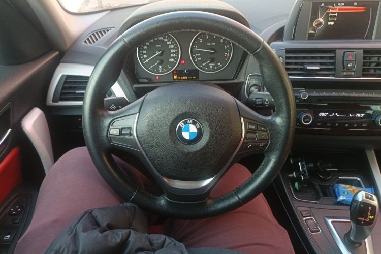 Used BMW 1 Series 2015 120i Leading Model Steering Wheel