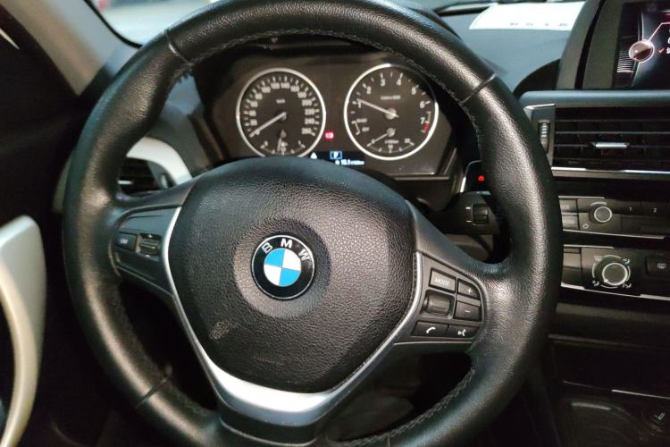 Used BMW 1 Series 2015 118i Leading Model Steering Wheel