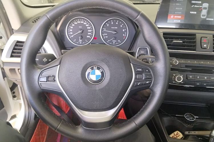 Used BMW 1 Series 2015 118i Leading Model Steering Wheel