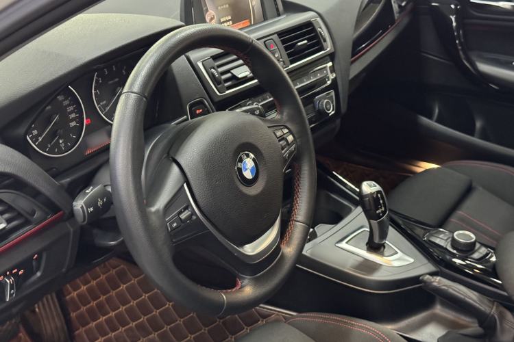 Used BMW 1 Series 2015 120i Sport Design Package Steering Wheel