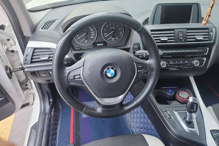 Used BMW 1 Series 2015 118i Urban Design Package Steering Wheel