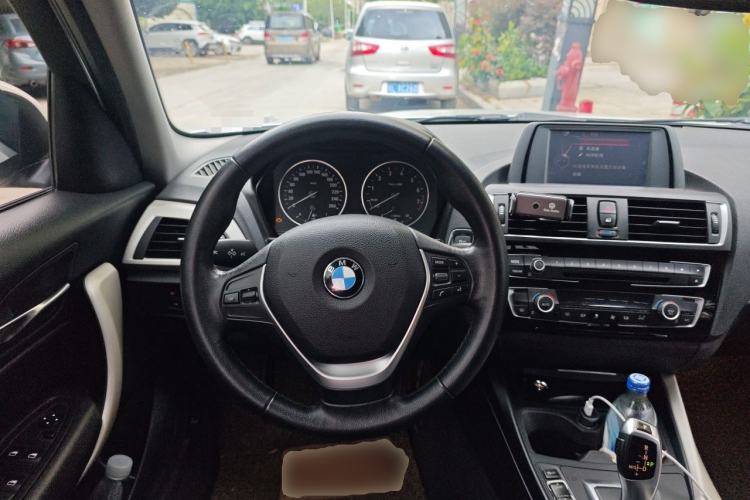 Used BMW 1 Series 2015 120i Leading Model Steering Wheel