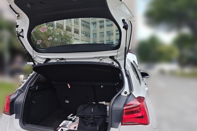 Used BMW 1 Series 2015 120i Leading Model Trunk