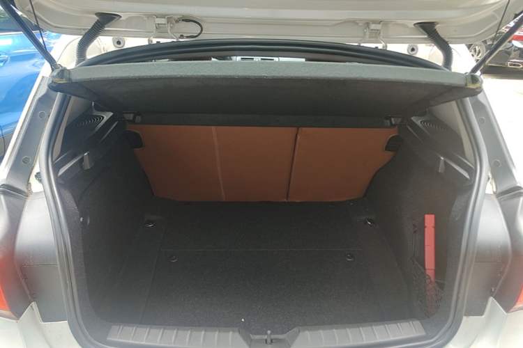 Used BMW 1 Series 2015 120i Sport Design Package Trunk