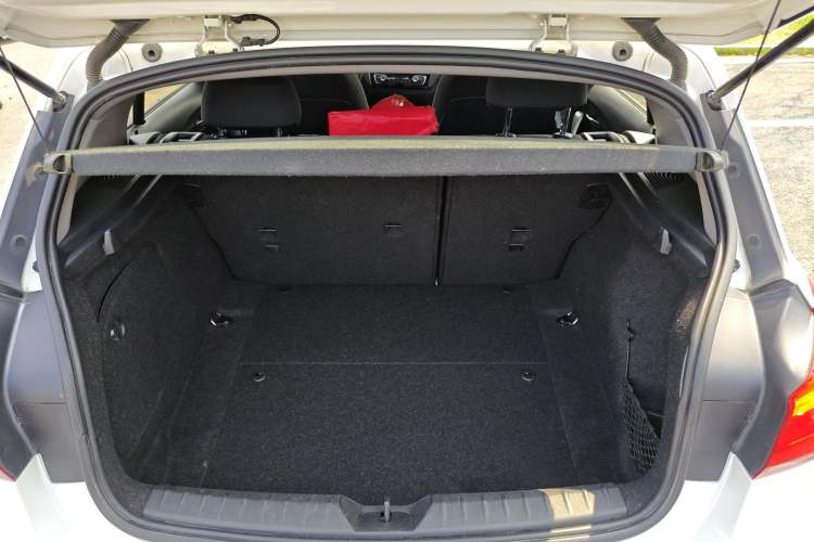Used BMW 1 Series 2015 120i Leading Model Trunk