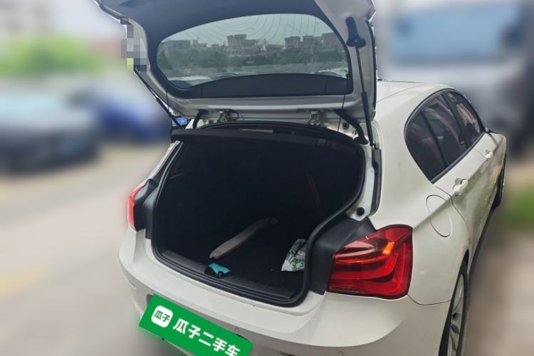 Used BMW 1 Series 2015 120i Leading Model Trunk