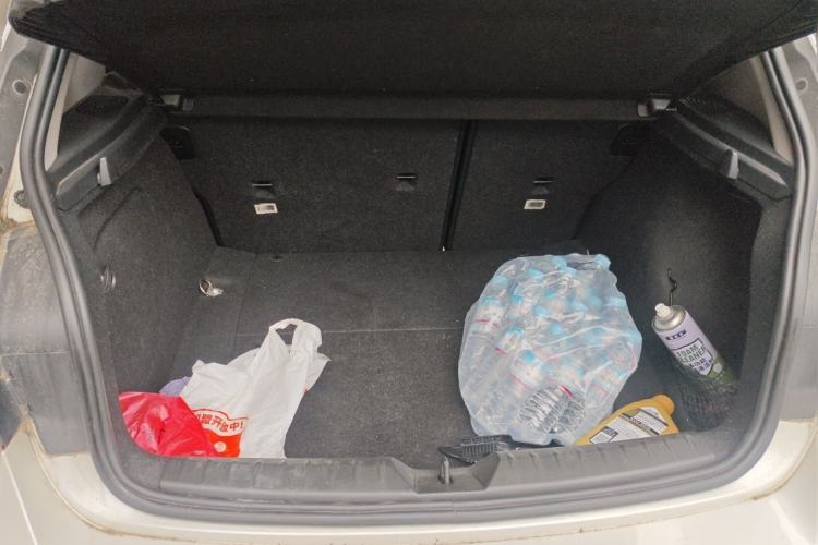 Used BMW 1 Series 2015 120i Leading Model Trunk