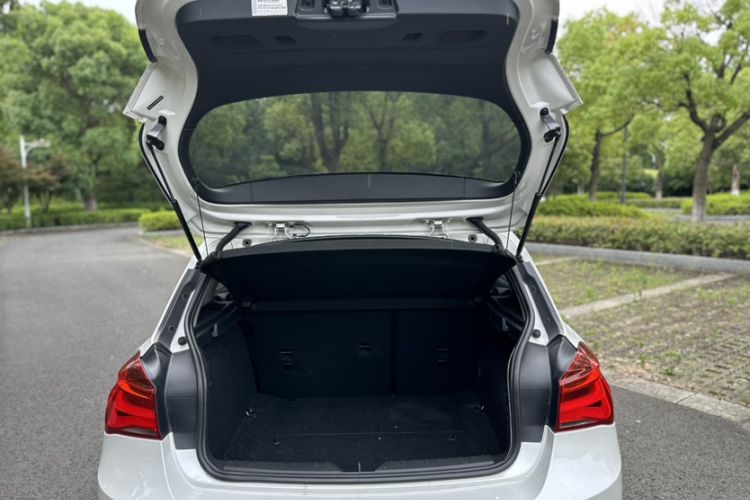 Used BMW 1 Series 2015 120i Sport Design Package Trunk