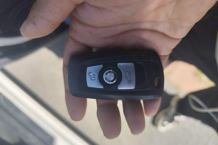 Used BMW 1 Series 2015 118i Leading Model Vehicle Key
