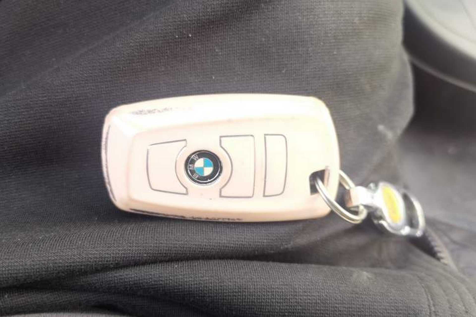 Used BMW 1 Series 2015 120i Leading Model Vehicle Key