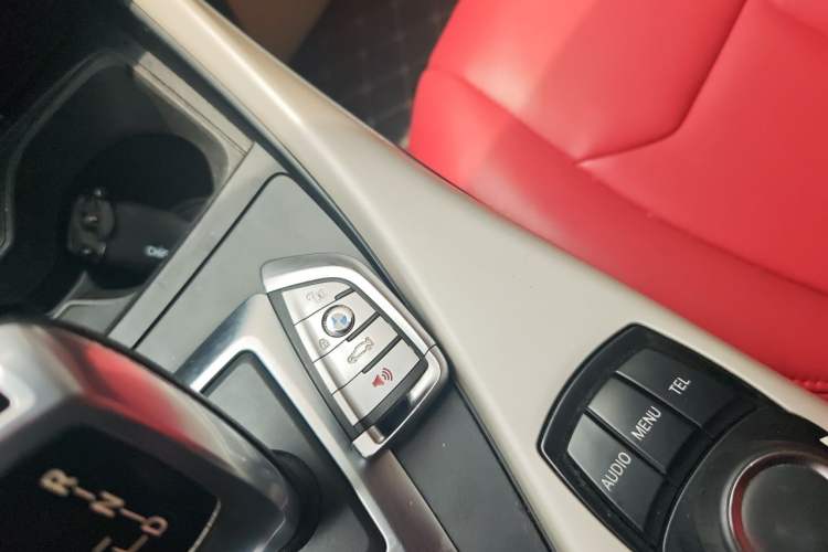 Used BMW 1 Series 2015 120i Leading Model Vehicle Key
