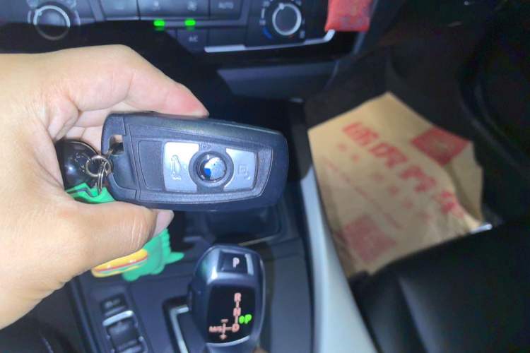 Used BMW 1 Series 2015 118i Leading Model Vehicle Key