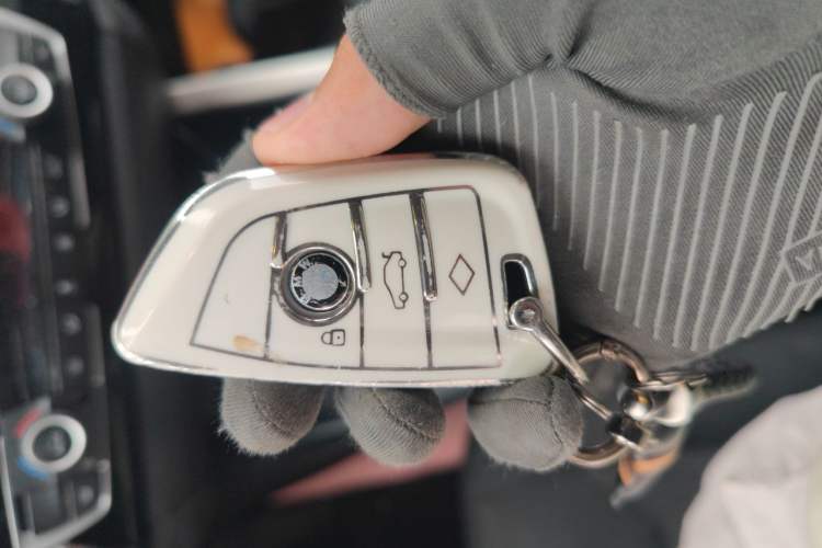 Used BMW 1 Series 2015 120i Leading Model Vehicle Key