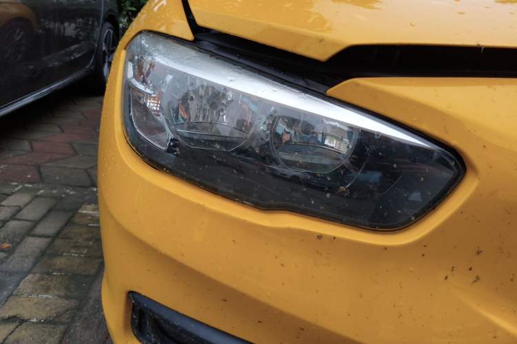 Used BMW 1 Series 2015 118i Leading Model Right Front Headlight