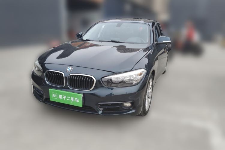 Used BMW 1 Series 2016 120i Leading Model Guazi used car, China used car export, Used car for sale, Used cars, Cheapest cars for sale