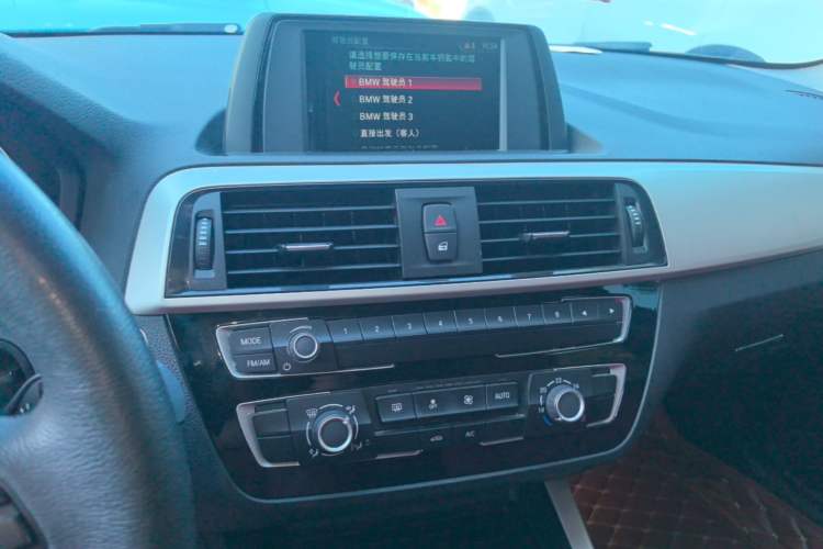 Used BMW 1 Series 2016 118i Leading Model Audio And AC Panel