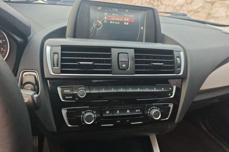 Used BMW 1 Series 2016 118i Leading Model Audio And AC Panel