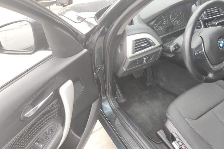 Used BMW 1 Series 2016 120i Leading Model Driver Seat