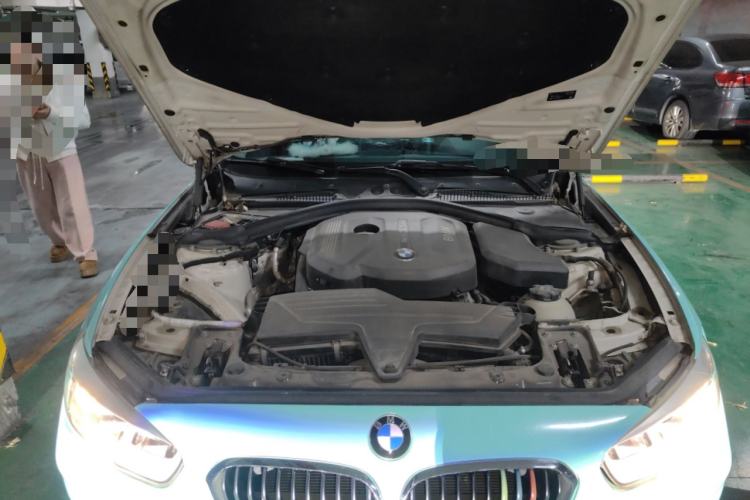 Used BMW 1 Series 2016 118i Leading Model Engine Bay