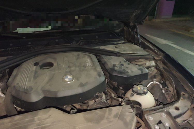 Used BMW 1 Series 2016 118i Urban Design Package Engine Bay Left