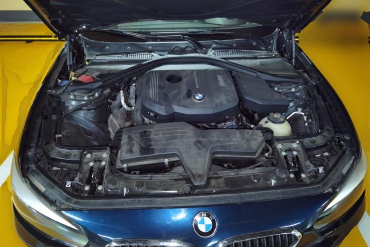 Used BMW 1 Series 2016 118i Leading Model Engine Bay