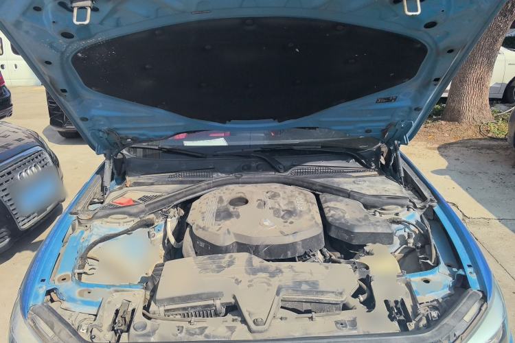 Used BMW 1 Series 2016 118i Leading Model Engine Bay