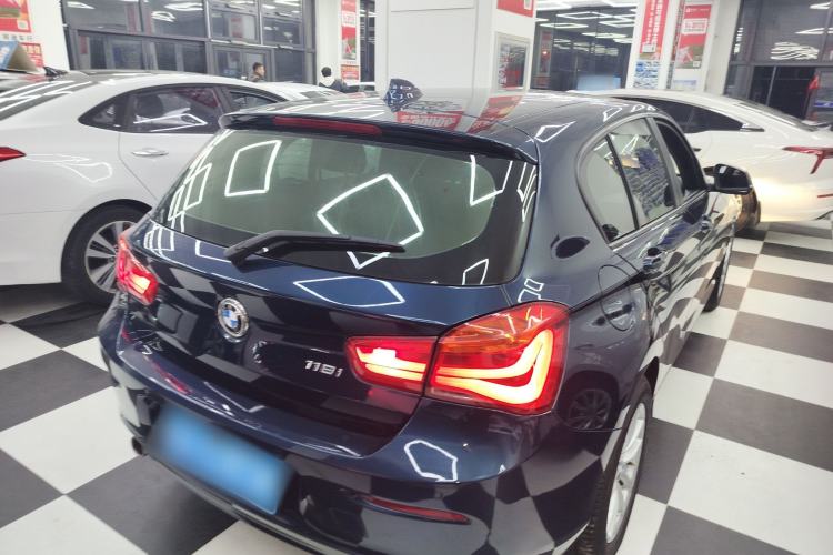 Used BMW 1 Series 2016 118i Leading Model Exterior 5