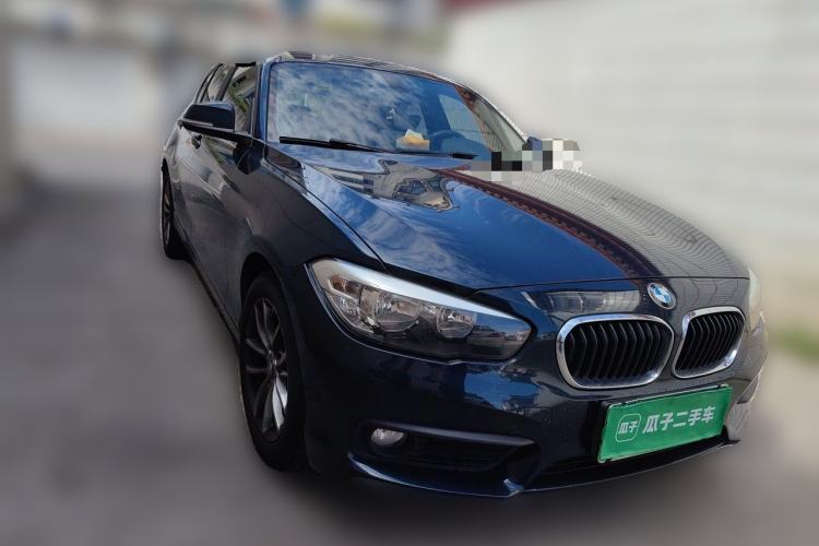 Used BMW 1 Series 2016 118i Leading Model Front Right 45 Deg