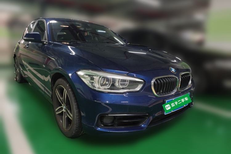 Used BMW 1 Series 2016 120i Sport Design Package Front Right 45 Deg