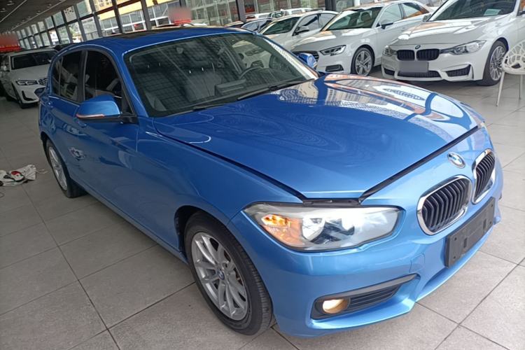 Used BMW 1 Series 2016 118i Leading Model Front Right 45 Deg