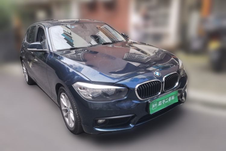 Used BMW 1 Series 2016 118i Leading Model Front Right 45 Deg
