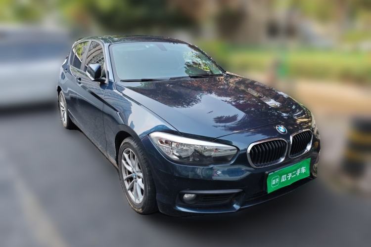 Used BMW 1 Series 2016 118i Leading Model Front Right 45 Deg